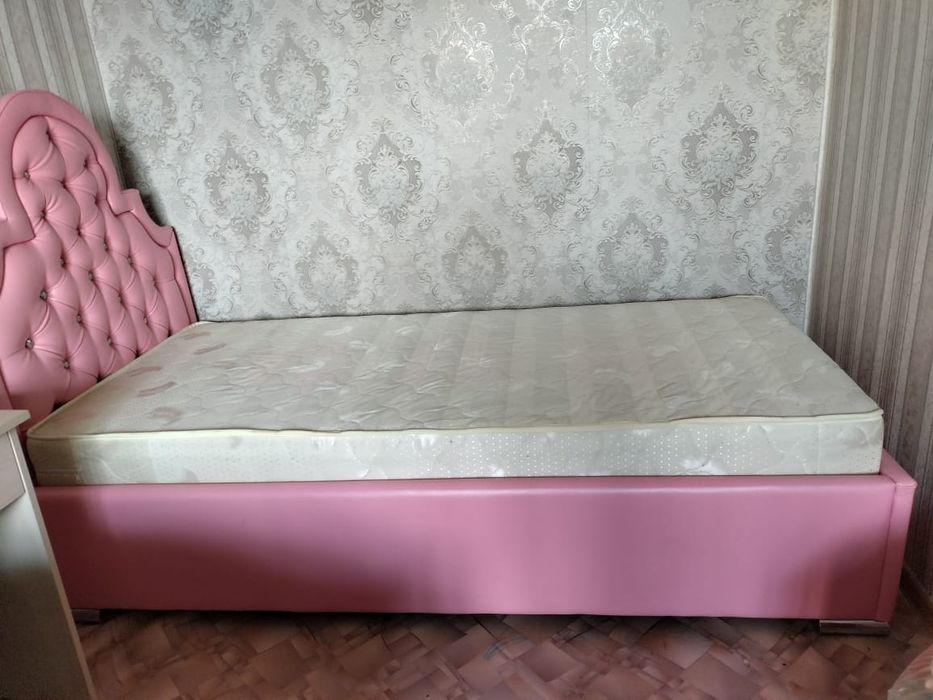 ПРОДАМ Кровать Детски Отличном Состояние