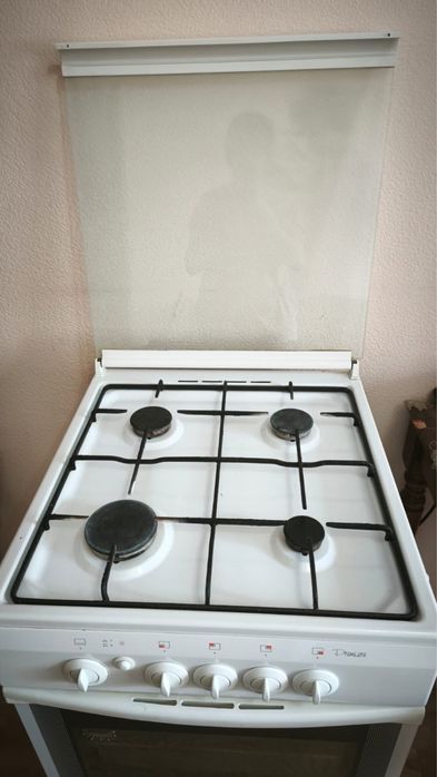 Газовая плита и газовая духовка