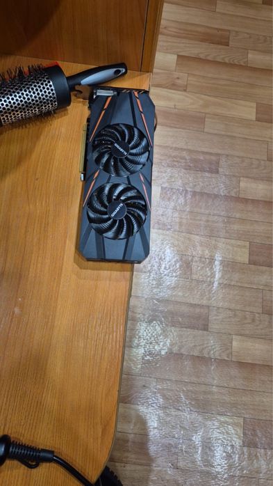 продам видеокарту gtx 1060 3gb