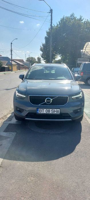 VOLVO XC40 2020 — imagine 1