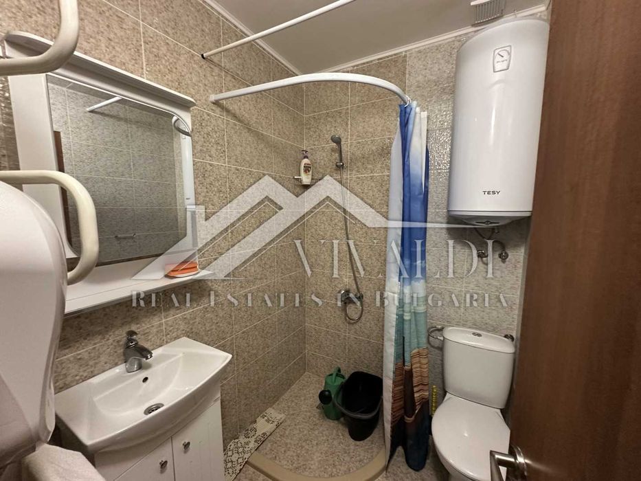 Дава се под наем Едностаен апартамент в Варна, Бриз - 35 кв.м за 400 € - Снимка #5