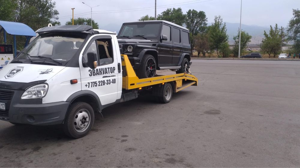 Эвакуатор Шымкент услуги перевозка авто