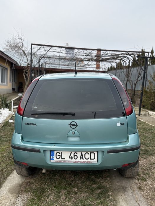 Vând opel corsa C