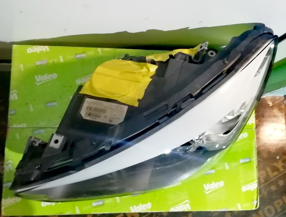 Фар фарове за BMW 5 F07 GT / БМВ 5 Ф07 ГТ Dynamic Xenon.