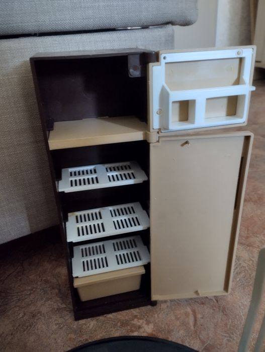 кукольный дом , мебель