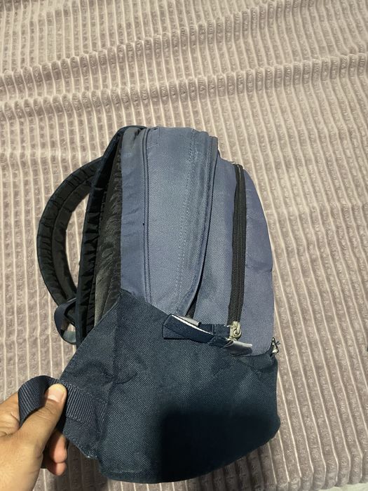 vand ghiozdan/rucsac