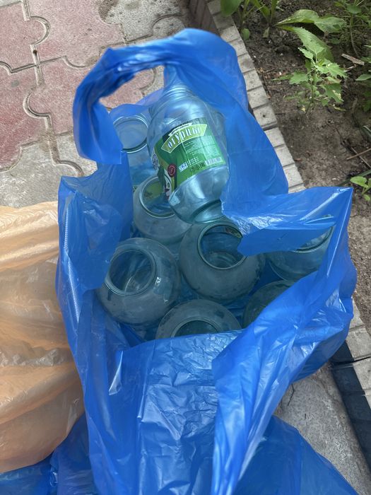 Срочно продам банки