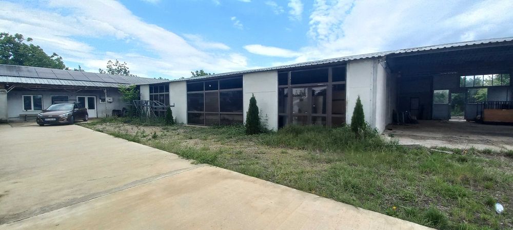 Teren si constructii de vanzare