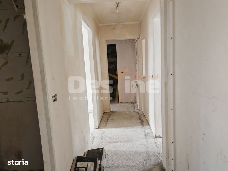 ​Apartament 4 camere, 2 bai – Zona Vest / Lacul Balea, etaj 3/4