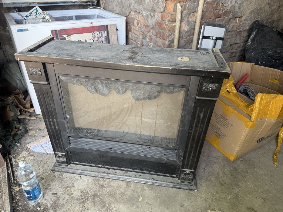 Продается витринный холодилник