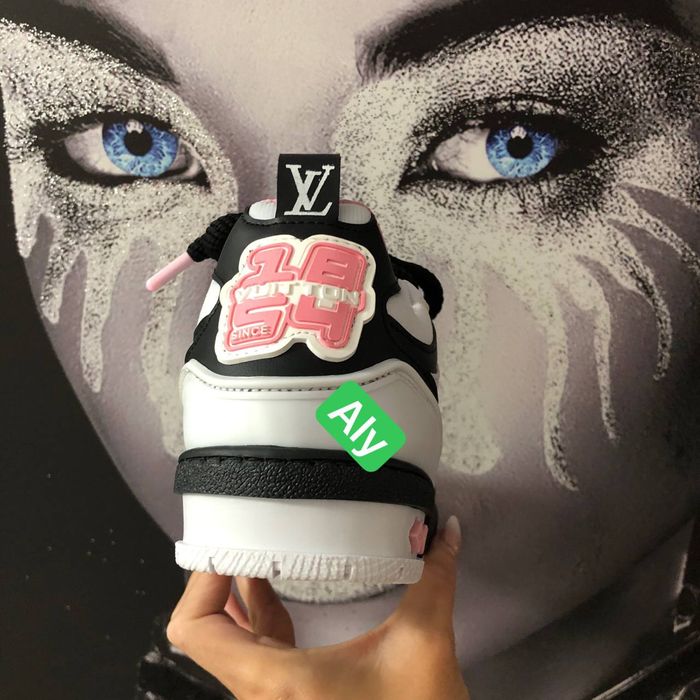 Louis Vuitton model nou