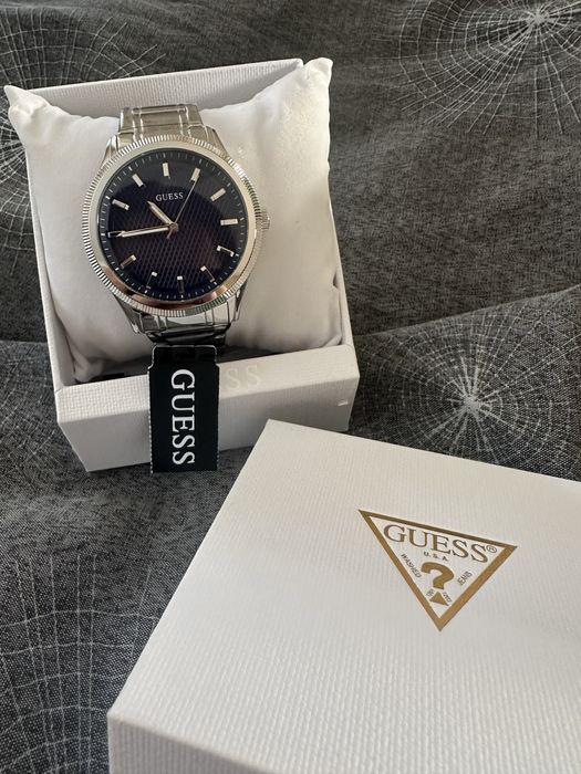 Оригинални мъжки часовници guess