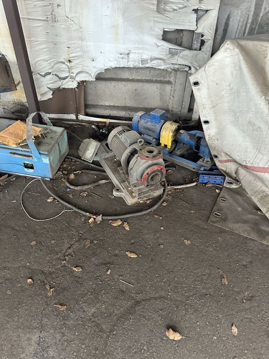 Продается оборуддование , емкости