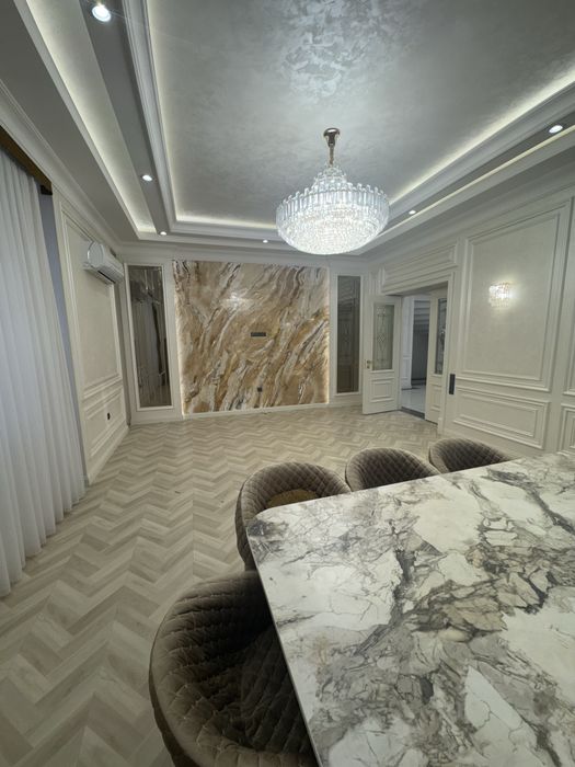 ПРОДАЕТСЯ ДОМ евро на Хувайдо махалля 4 уровень