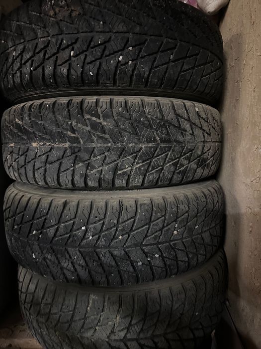 Зимние шины с дисками 175/70 R13
