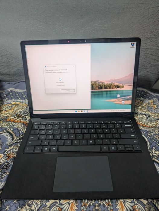 Microsoft surface laptop 5 16/512