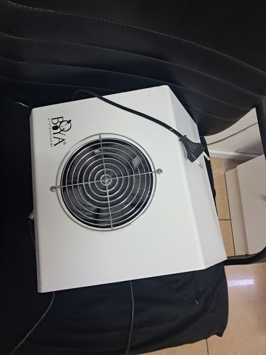 Вытишка для маникюра