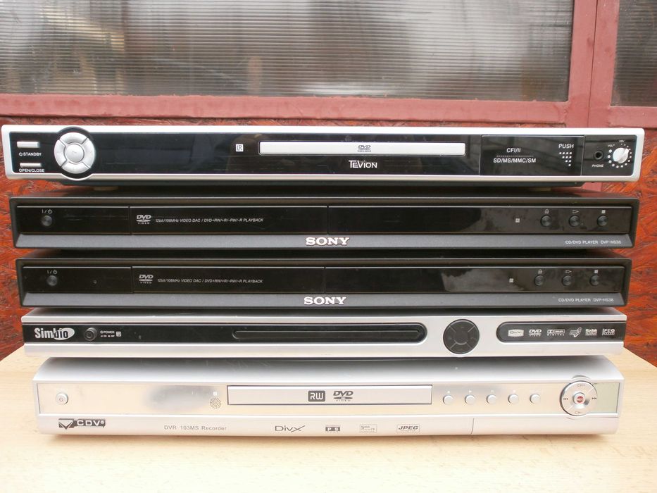 piese si componente dvd uri