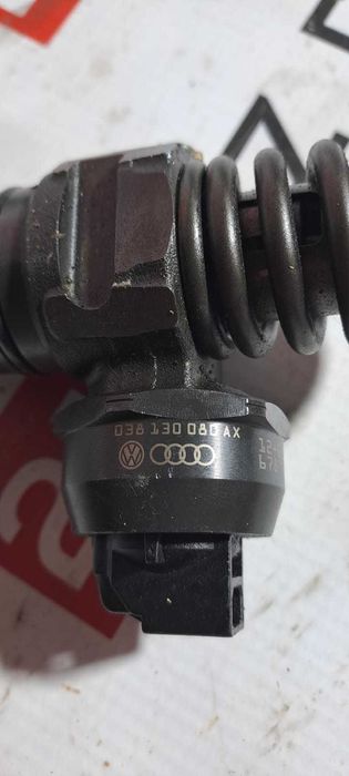 Injectoare / Injector 2.0 TDI 140cp cu DPF BMP , BMM cod: 038130080AX