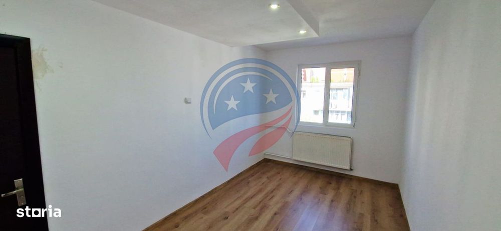 Aparament de vanzare in zona Craiovita langa Scoala Mihai Viteazul