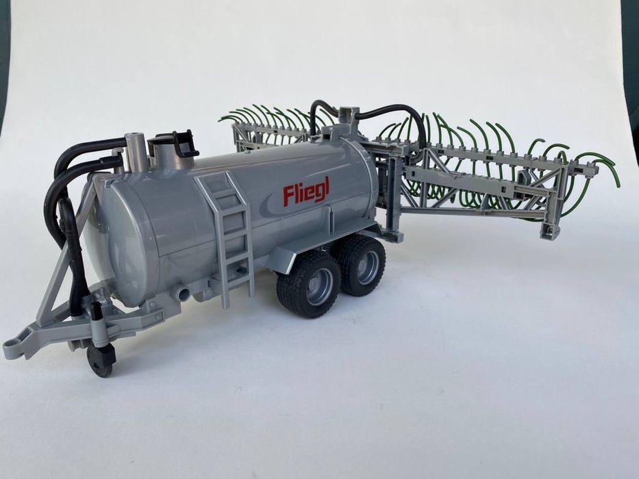 Ороситель Брудер Fliegl