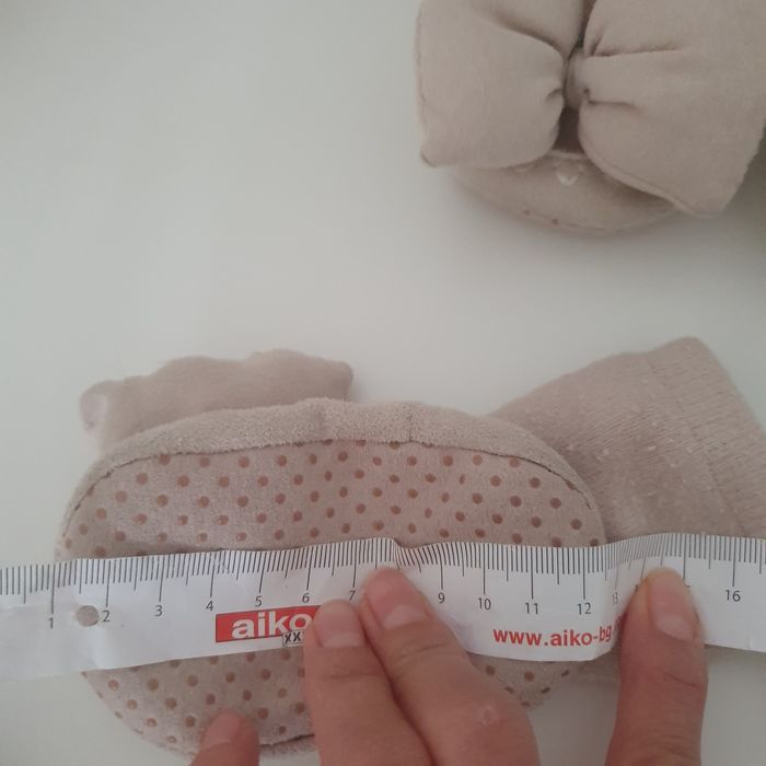 Кокетни бебешки обувки тип чорап