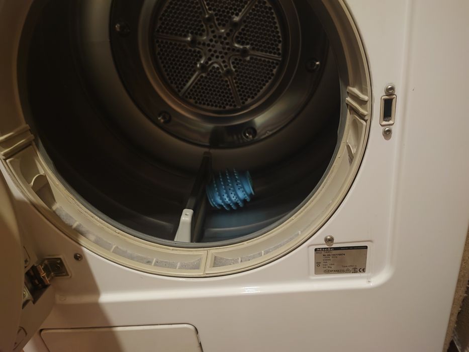 Сушилня Miele Novotronic T495C