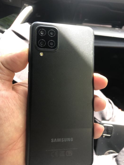 САМСУНГ Galaxy A12  64 гбайт