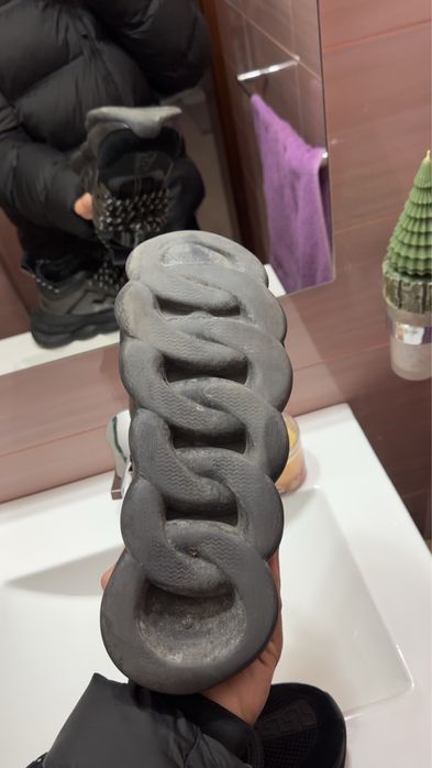 Versace Chain Reaction