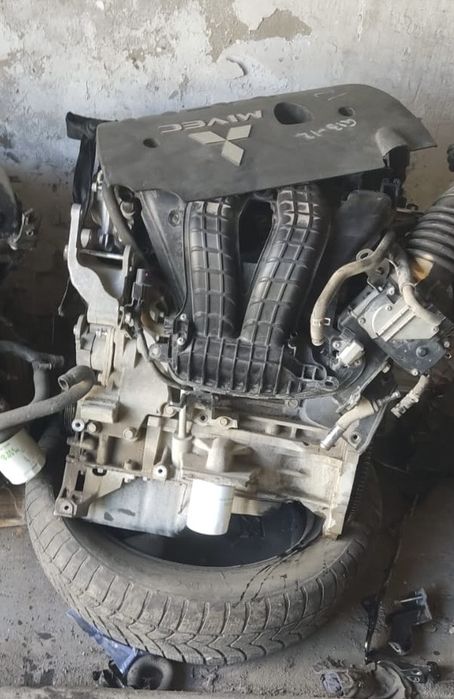 Двигатель Mitsubishi 4b11
