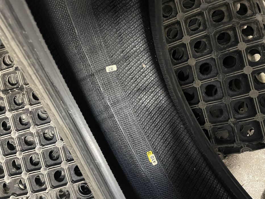 шина  205/55/16 ,