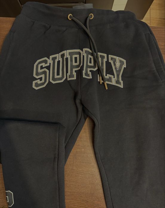 Pantaloni SUPPLY noi,REDUCERE