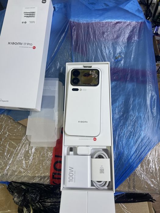 Продам Xiaomi 17 PRO 1024 gb