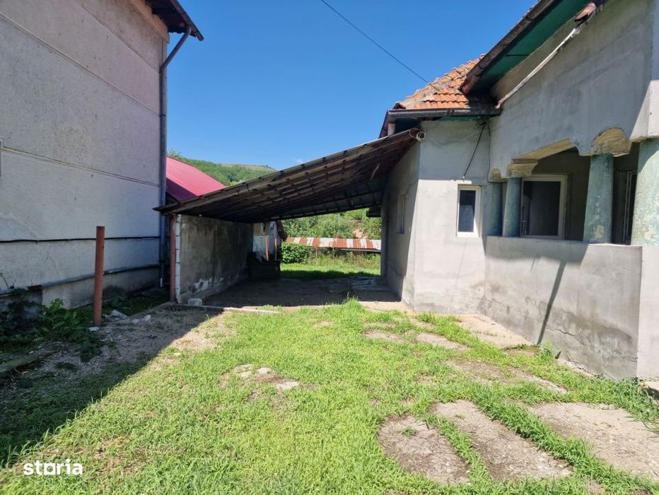 Casa caramida 4 camere + anexe - Calinesti  - Vranesti, Arges