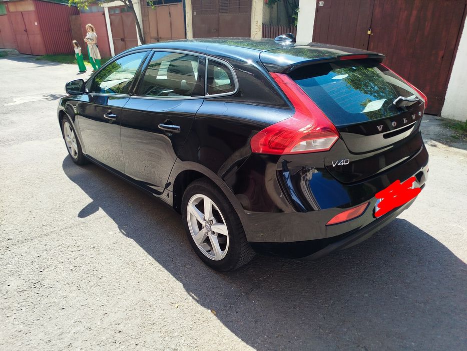 VOLVO V40 2016 — imagine 4