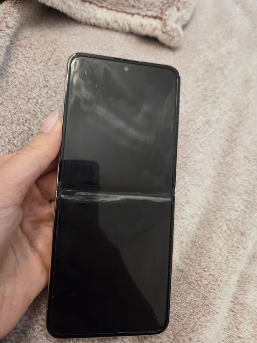 Samsung Galaxy Z flip 4