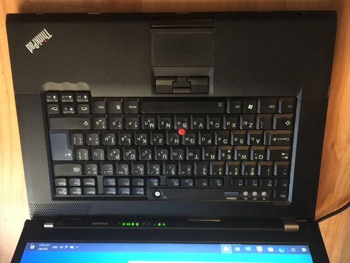 Lenovo ThinkPad W500 15.4" Laptop, Core 2 Duo, 8GB Ram, 320 GB HDD