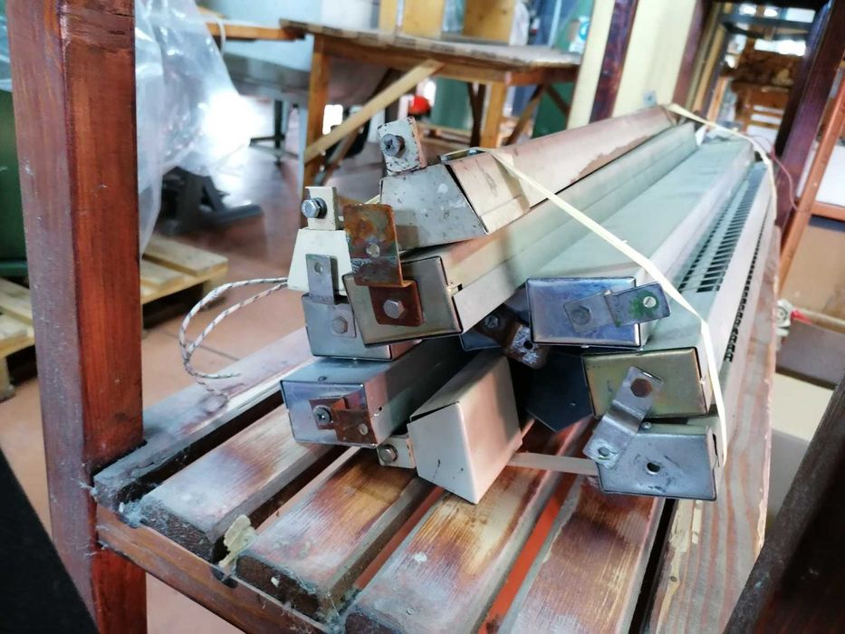 Tunel reactivare adeziv incaltaminte