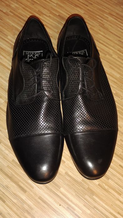 Продам мужские туфли. Италия