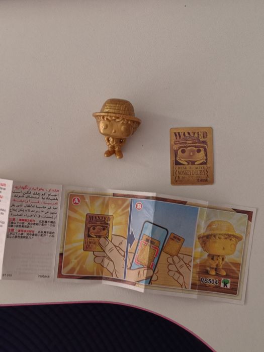 Киндер Ван пис One Piece Kinder золотой Луффи