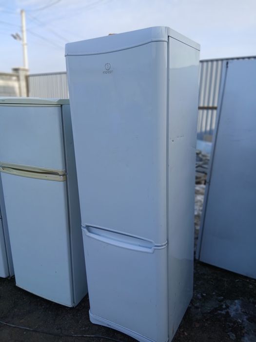 Холодильник с доставкой