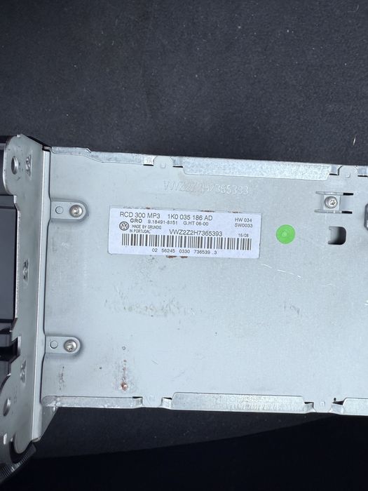 Vw Radio cd mp3  Pret 100Lei