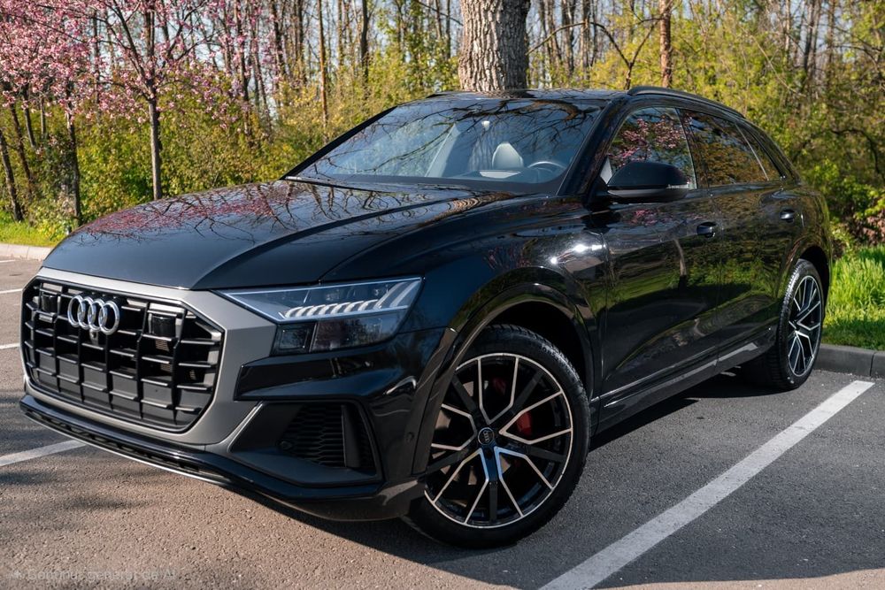 Audi Q8 Audi Q8 S-Line 3.0TDI Masaj/Ventilatie/NightVision/B&O
