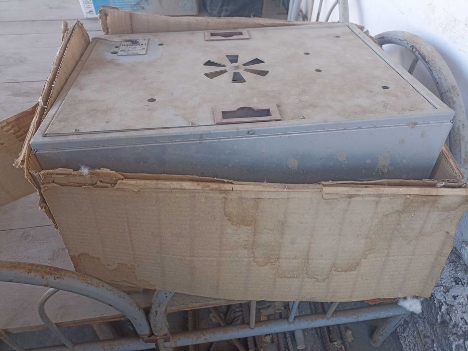 Инкубатор битовой НАСЕДКА 1