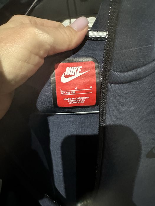 Nike Tech Fleace оригинал, тъмно син, за момче, М размер