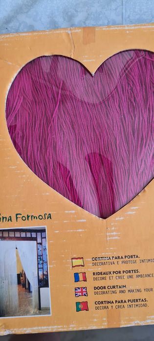 Детски килим 80/126 и пердета ресни 100/200