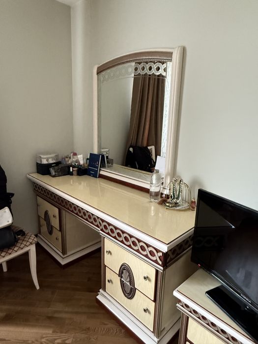 Спальный гаринитур