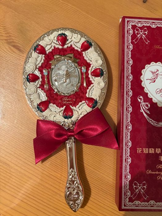 Зеркало Flower Knows