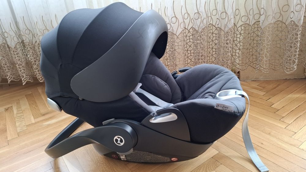 Столче за кола Cybex Cloud Q + база