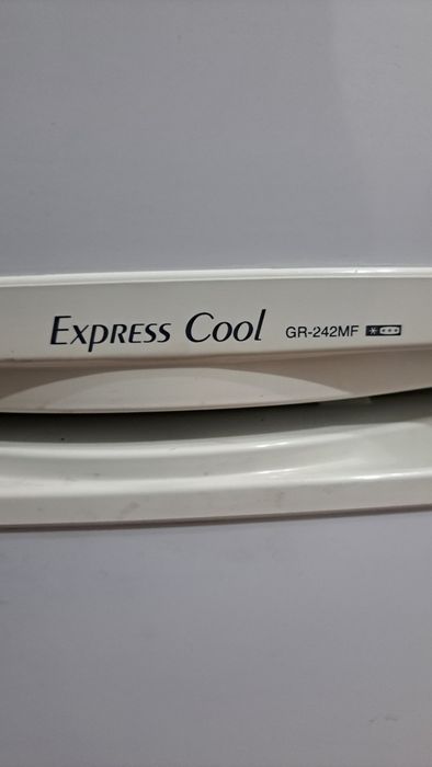 Холодильник нормальный